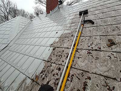 metal roof cleaning Maple Ridge